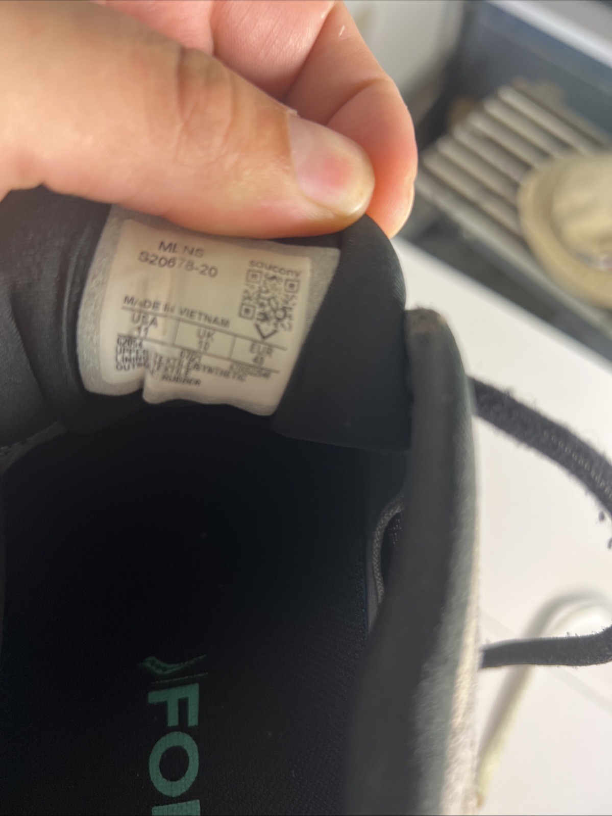 Saucony Triumph 19 Running Gym Exercise Performance Outdoor Shoes Mens 11 thumbnail 4