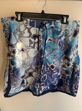 Nike Swim Trunks Men s M Blue Floral Mesh Lined Drawstring Surf Hawaiian Shorts