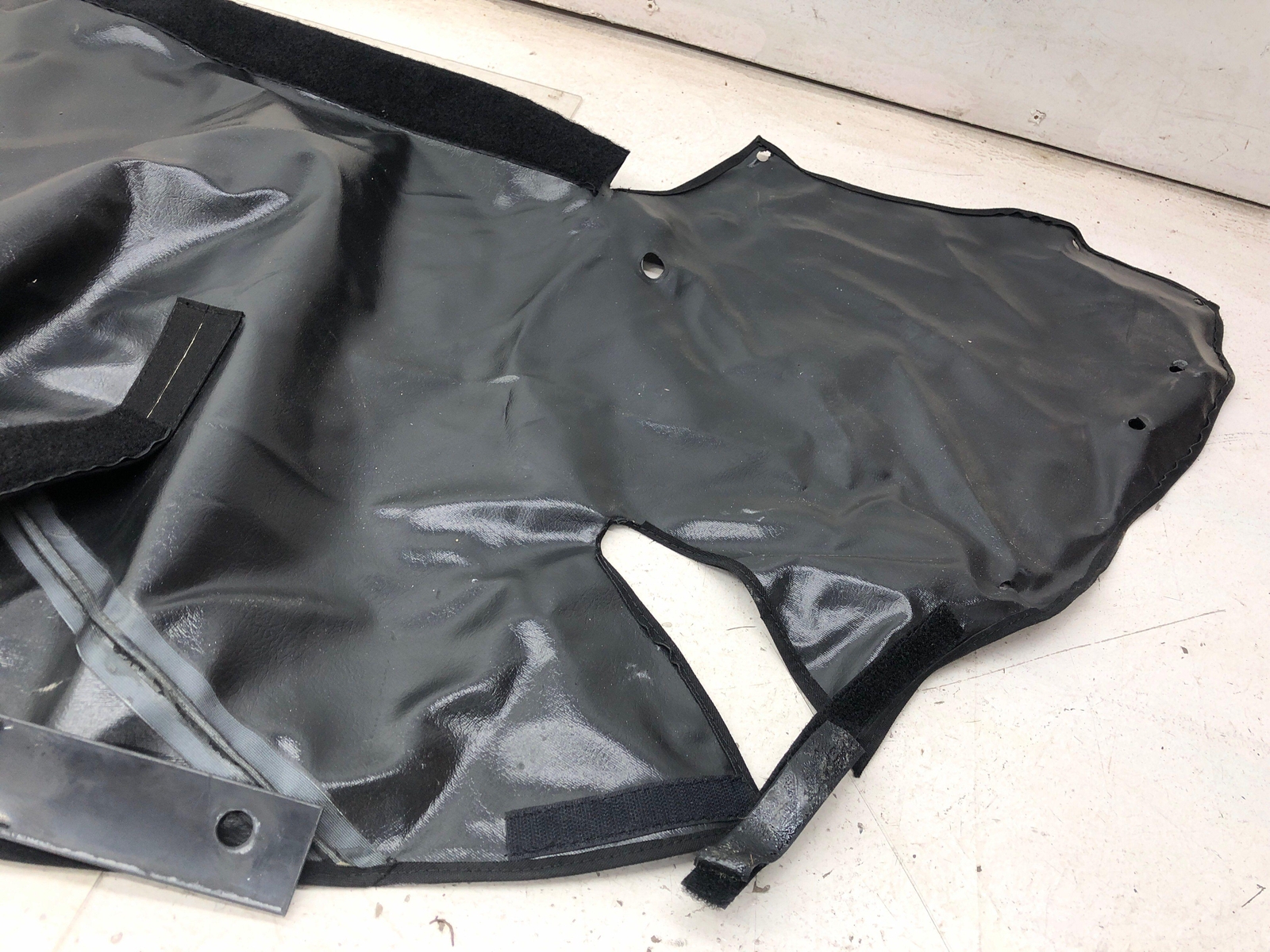 2009 ASTON MARTIN V8 VANTAGE REAR CONVERTIBLE LINER FABRIC PANEL 6G332442AE OEM