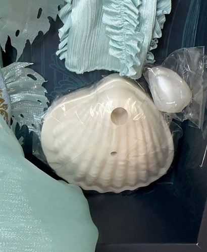 Integrity Toys Fashion Royalty Nu Fantasy Sirene Violaine Doll Giftset *NRFB* - Bild 5 von 7