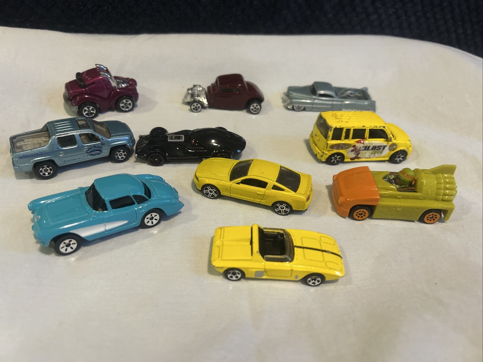Hot Wheels Lot 10 Cars / Vehicles; Unsearched Matchbox, Disney, Ninja Turtles