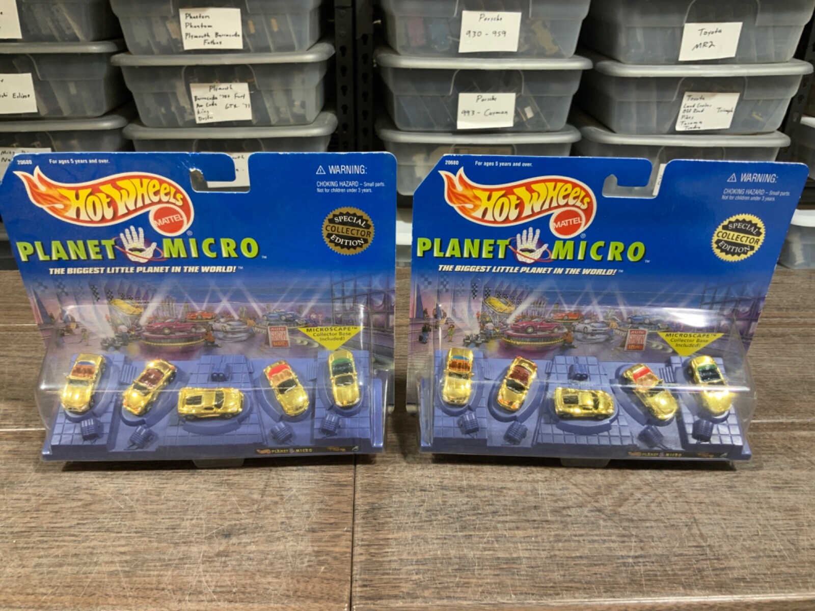 HOT WHEELS PLANET MICRO SPORTS CARS SERIES GOLD SET