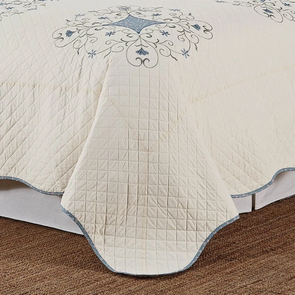 Edredón Nostalgia Queen con fundas Melanie Floral Azul Medallón Edredón Verde 3 piezas Foto 4 de 4