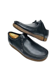 vintage clarks wallabees