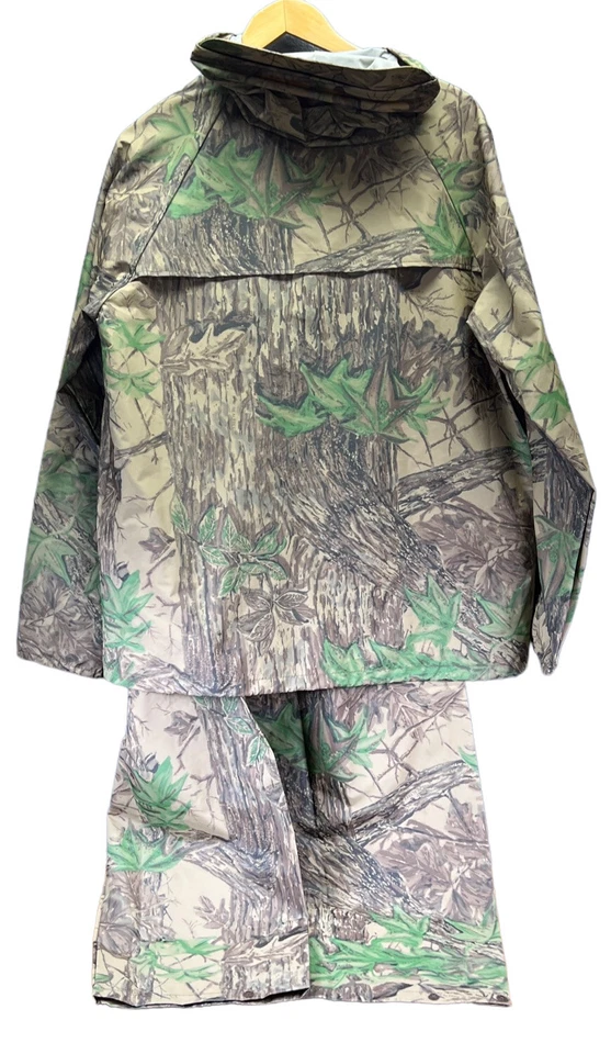 Stearns Dry Wear Men’s Camo Hunting Hooded Jacket and Pants Size Medium Realtree - Image 2 of 4