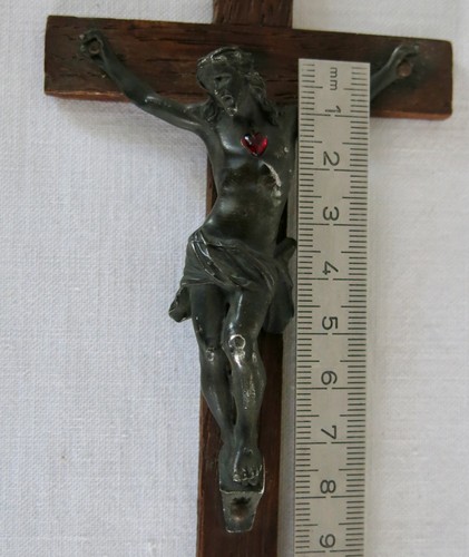 MELLERIO, Christus am Kreuz, Christus in Silber signiert Mellerio, Rubinherz. - Bild 11 von 11