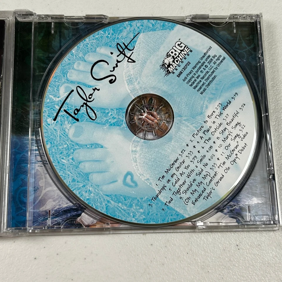 Taylor Swift - Taylor Swift CD 2006 Debut Album Country Big Machine - Image 4 of 4