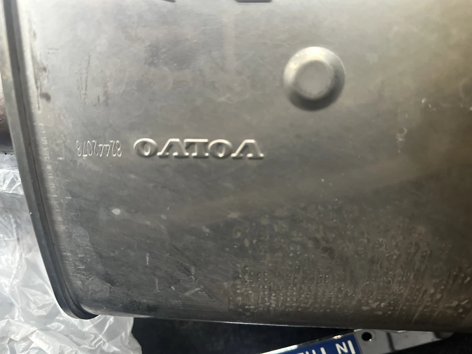 Resonador original Volvo S60 Foto 3 de 4