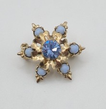 Vintage Snowflake Starburst Brooch Pin 7/8" Blue Rhinestone Periwinkle Cabochon