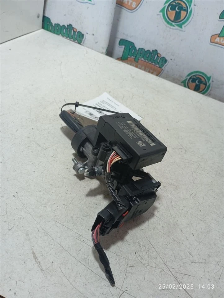 Interruptor de encendido compatible con 01-07 CARAVANA 3790772 Foto 2 de 2