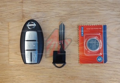 BRANDNEU Original OEM Nissan Import JDM Schlüssel Fernbedienung Schlüsselanhänger Serena C27 4 Tasten 