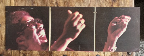 STEVIE WONDER - LOOKING BACK VG+/NEAR MINT TRIPLE VINYL LP / FIRST PRESSING US - Picture 3 of 12