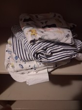 Pack of 60 White Disposable Baby Diapers for Newborns, Soft and Comfortable