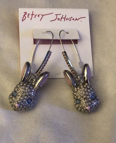 Betsey Johnson Silver Tone Spring Bunny Drop Earrings Crystal Accents NWT - Picture 7 of 14