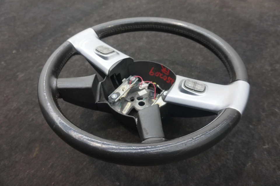 Volante multifunción conductor delantero 15162293 Chevrolet SSR 2003-06 *Nota Foto 3 de 4