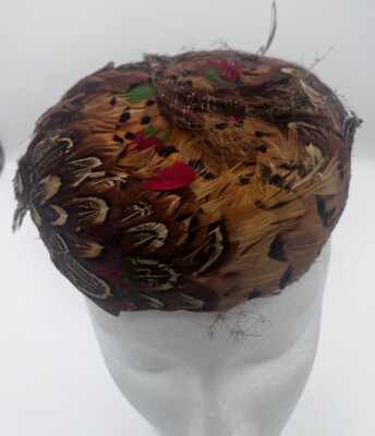 Vintage 1930s 1940s Fascinator Hat Pheasant Peacock Feathers