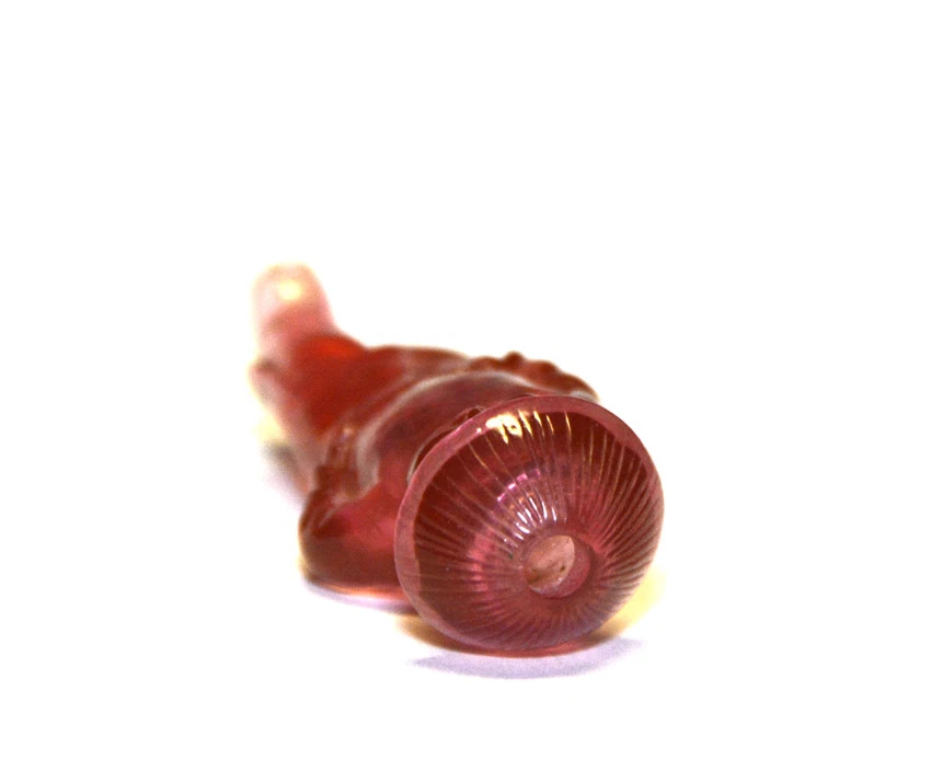 Excelente botella de tabaco antigua china Qing con forma de figura rosa de vidrio de Pekín Foto 3 de 4