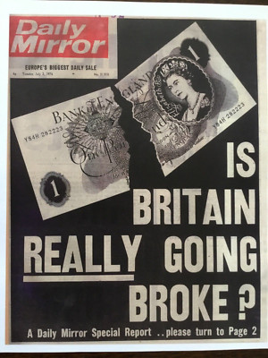 KLEINES POSTER/ZEITUNGSSEITE (8,5''x 7'') 1974: ''IST BRITAIN WIRKLICH KAPUTT?''