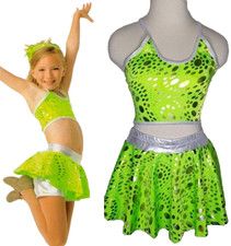 FUN TRAIN Adult Medium Jazz Tap Dance Costume Green Crop Top  Skirted Shorts