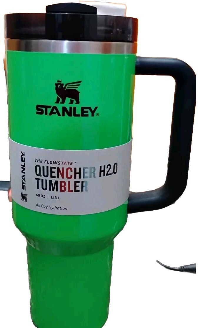Stanley Cup New 40oz - Quencher H2.0 FlowState Tumbler - Neon Green Original-image