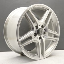 MERCEDES E KLASSE AMG 18 ZOLL ALUFELGE FELGE SILBER 9J HINTEN LIMOUSINE... MERCEDES E KLASSE AMG 18 ZOLL ALUFELGE FELGE SILBER 9J HINTEN LIMOUSINE...