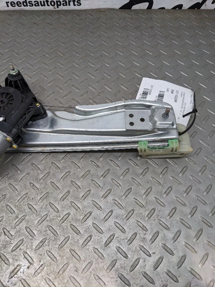 Motor traseiro para janela de energia de passageiros compatível com 19-25 Sierra 1500 Pickup 1176637 - Imagem 4 de 4