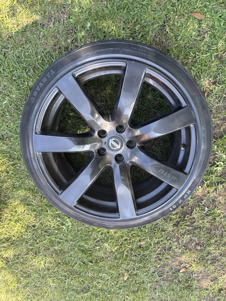 Juego de llantas GTR 2009 OEM Foto 3 de 4