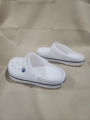 Crocs Unisex-Adult Crocband Clog, White/Black, 7 Women 5 Men