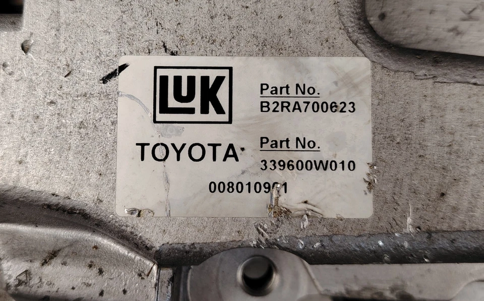 00-02 ZZW30 MRS SPYDER SMT sequential Transmission actuator pump 339600W010 - Image 2 of 4