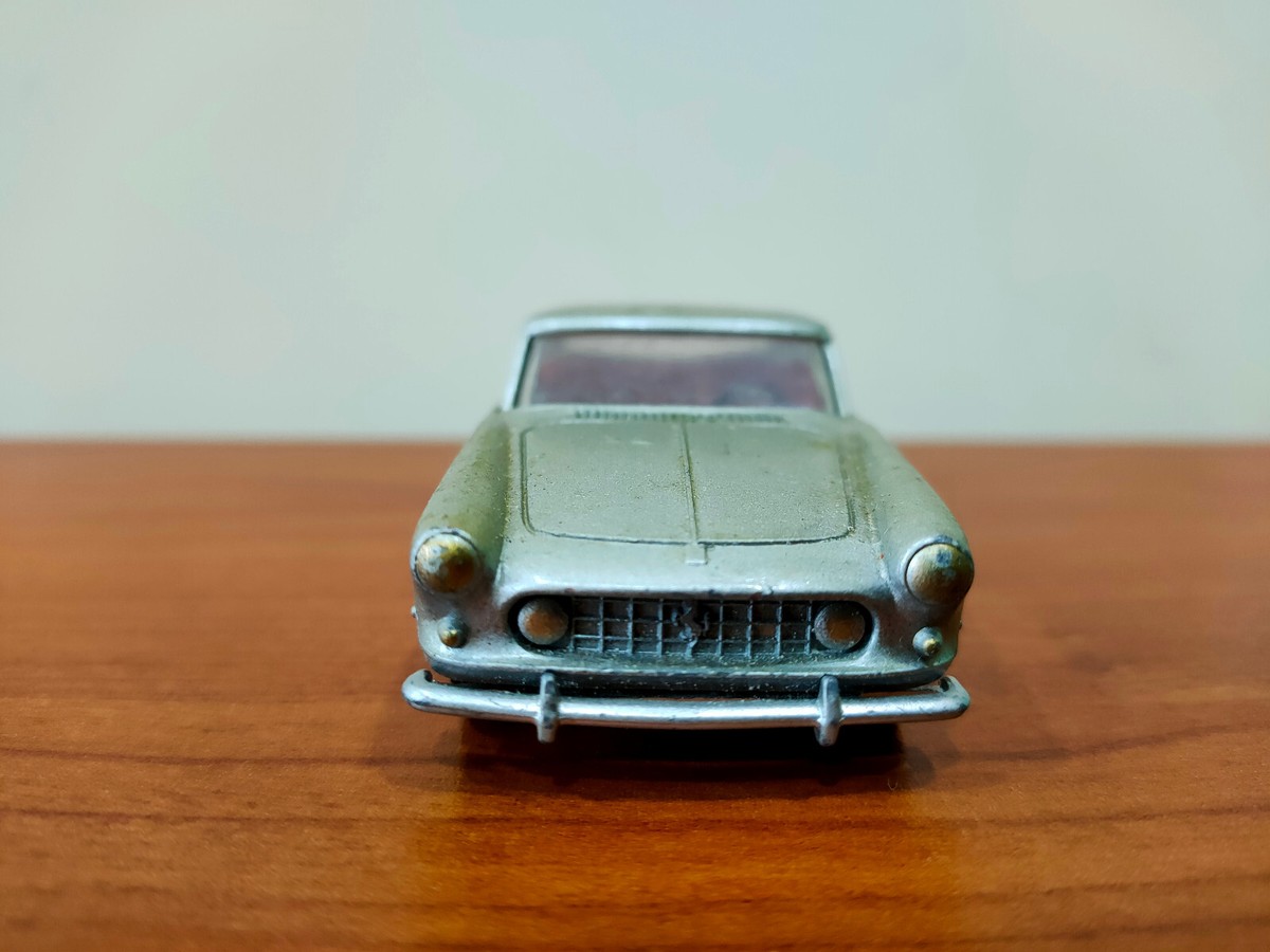 Solido 1/43 Ferrari 250 GT 2+2 Bleu – Miniature De Collection France