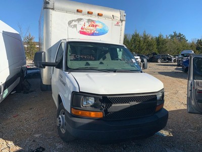 08 chevy express 3500