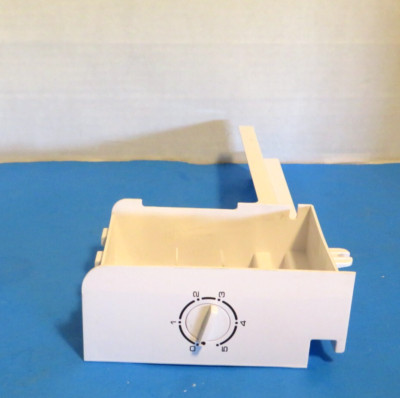 Haier Compact Mini Refrigerator: Thermostat Cover w Knob (20122010212) (P8363)