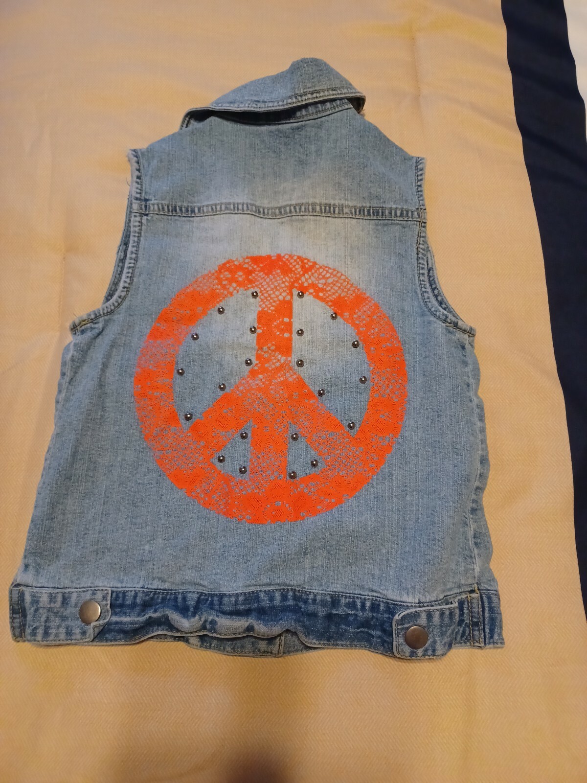 Picture 3 of 4