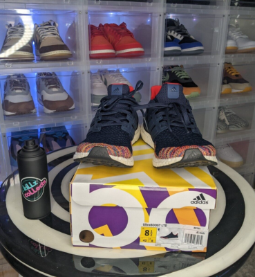 Size 8.5 - Adidas UltraBoost 1.0 Retro Navy Multi Color Toe  display picture 1
