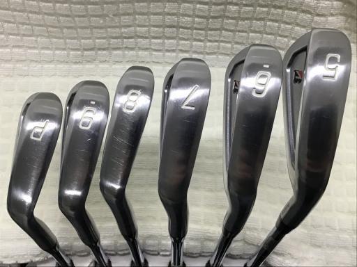Bridgestone 221CB 6S Iron Set Stiff Right-Handed NS PRO Bridgestone 221CB 6S Iron Set Stiff Right-Handed NS PRO