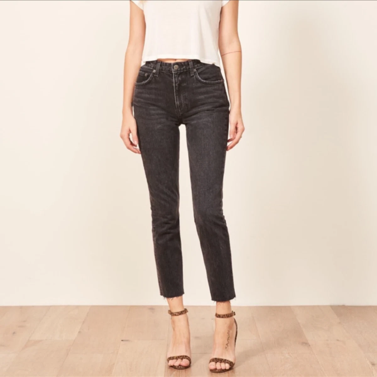 Reformation Jeans 27 Julia Crop High Rise Cigarette Raw Hem Black Pacific  Denim | eBay