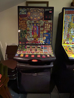 Red Paint The Town Red AWP Fruit Machine Freestanding Casino £25 JP 18p