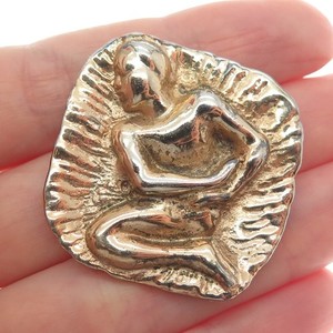 Authentic 925 Sterling Silver Gold Plated Vintage Historical Ethnic Figure Pin Brooch