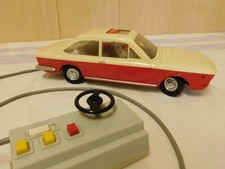 Fiat Coupe 124 rot weiss  ,DDR Spielzeug Fernlenkauto , Ostalgie