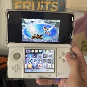White 3DS console Brand New Condition