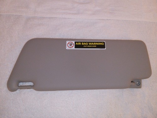 Parasol gris Mercedes Benz Clase C W203 C230 C320 C280 2003-07 se ve muy bien original - Imagen 10 de 11