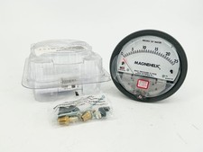 New Dwyer 2025 Pressure Gauge 0-25 Inches of Water 15PSIG