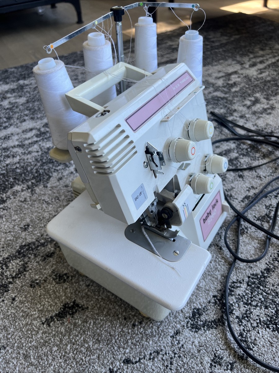 お買い得，低価 JUKI ジューキ baby lock BL4-828DF ロック ミシン