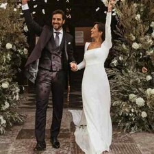 Simple Mermaid Wedding Dresses Square Neck Long Sleeves Sweep Train Bridal Gowns