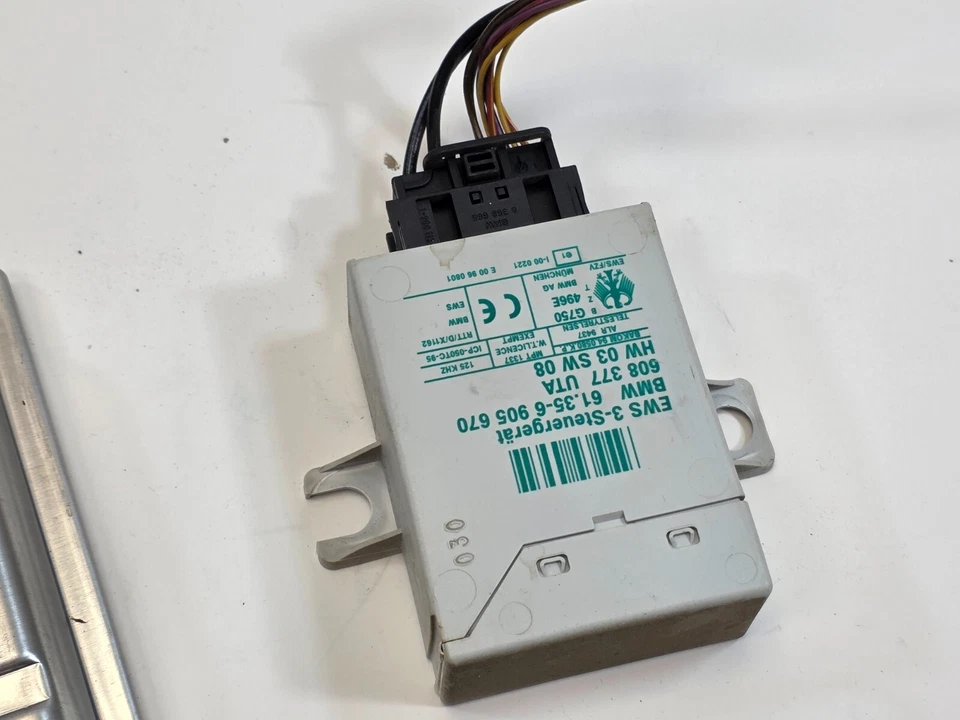 BMW MS42 DME for E39 528i Or E46 328ci 328i Only  WITH EWS AND KEY - Image 3 of 4