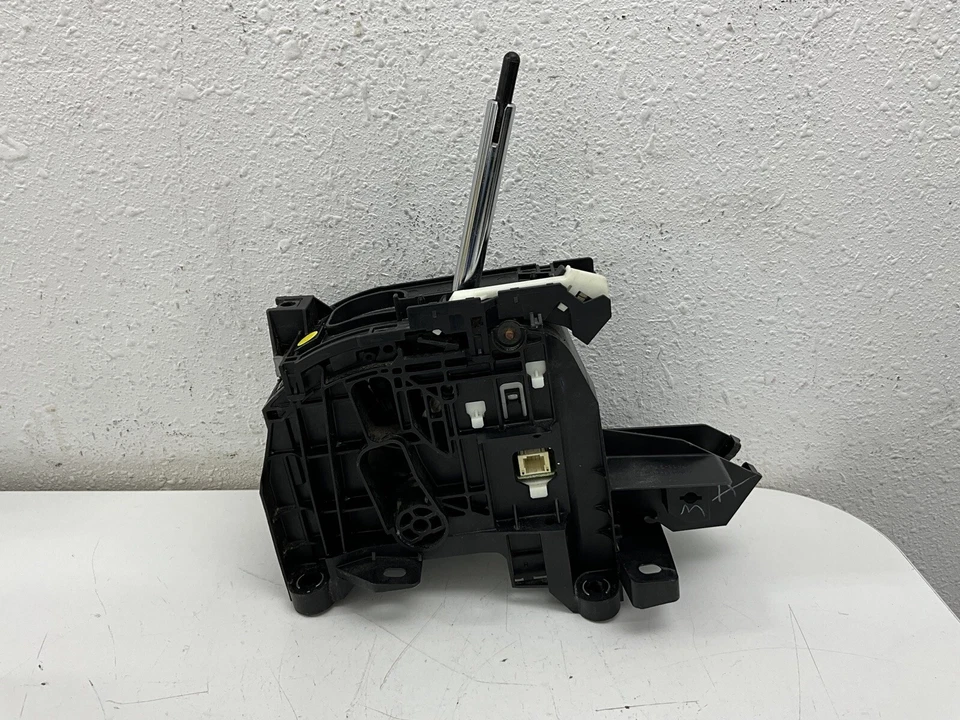 2021 丰田 RAV-4 自动地板齿轮变速器 75M033LHDB 原始设备制造商 — 第 3/4 张图片