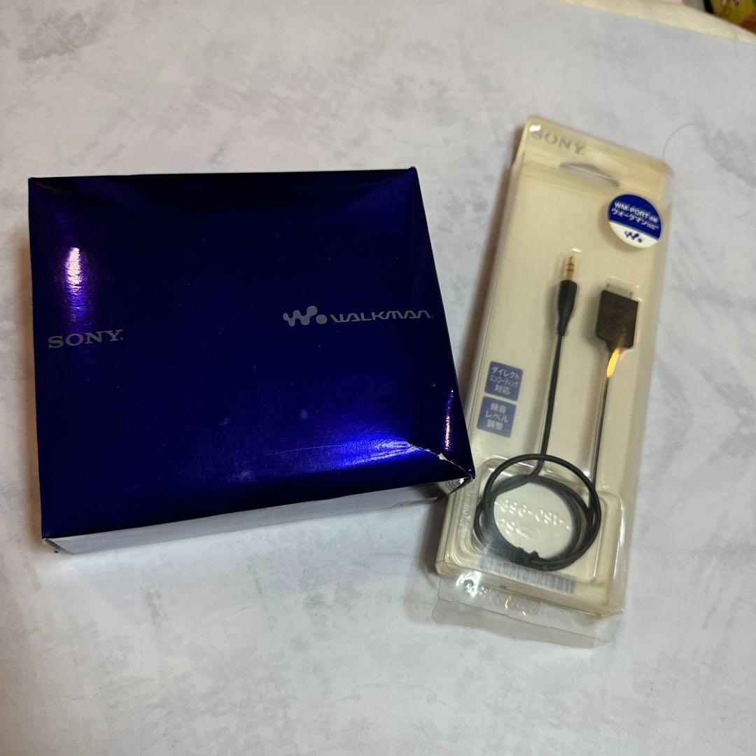ポータブルプレーヤー SONY Walkman NW-S703F Violet Sony NW-S703F 1GB MP3 Walkman – For Parts or Repair