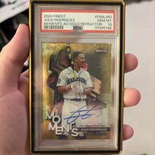 2024 TOPPS FINEST FINEST MOMENTS AUTOS GOLD REFRACTOR JULIO RODRIGUEZ /50 PSA 10