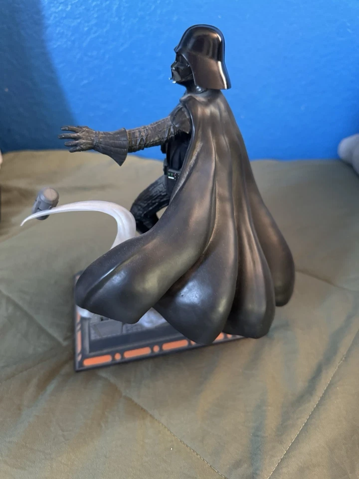 Estatua de Darth Vader Foto 4 de 4