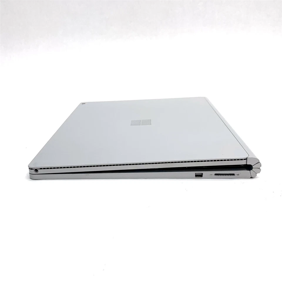 Microsoft Surface Book 13.5" QHD Intel i5-6300U 2.40GHz 8GB 256GB SSD Windows 11 - Image 3 of 4
